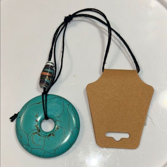 Turquoise Pendant Necklace - Picture 1 of 1